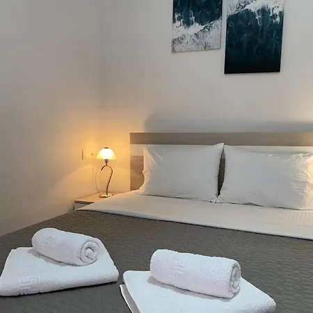Apartment Erdeti & *