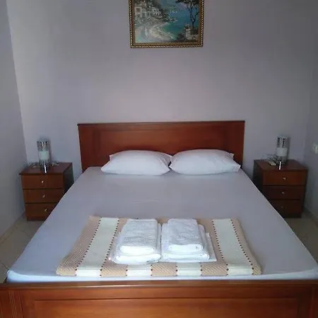 Apartment Erdeti & Sarande